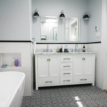 Black and white new bathroom in NDG