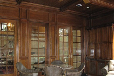 Example of a mid-sized classic porcelain tile and gray floor sunroom design in Houston with a standard ceiling