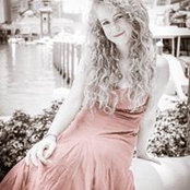 Delia McGivern's photo