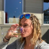 Laura Bayley's photo