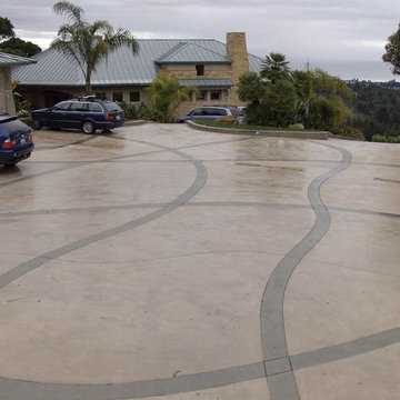 Custom Concrete Driveway