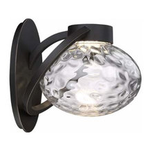 Outdoor Wall Light