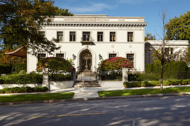 This is an example of a traditional exterior in Minneapolis.