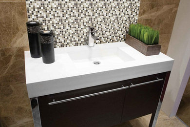 Bathroom - modern bathroom idea in Toronto
