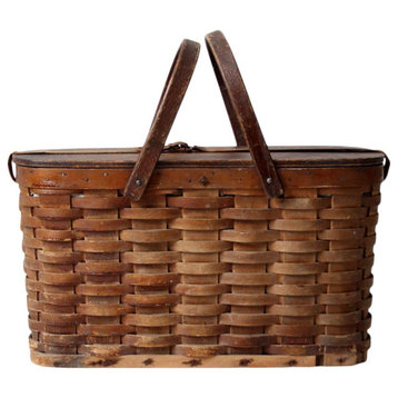 Consigned, Antique Hawkeye Insulated Picnic Basket