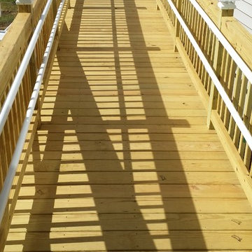Handicap Ramp with RDI ADA Railings