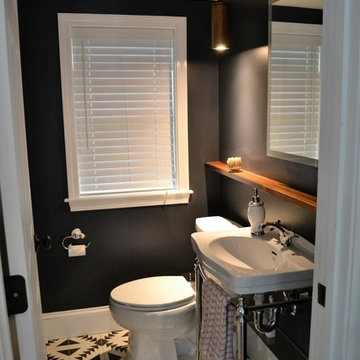 Medford Powder room