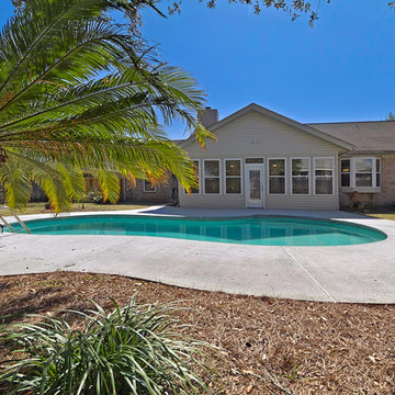 307 Lan Rob Lm Destin FL 32541