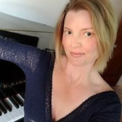 Elizabeth Heidinger's photo