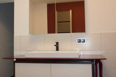 Modernes Badezimmer in Sonstige