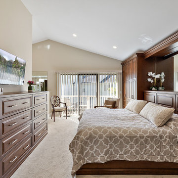 Starmark Cherry Ridgeville Primary Bedroom Furniture & Custom Bed Surround in Ry