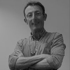 Simon McCall