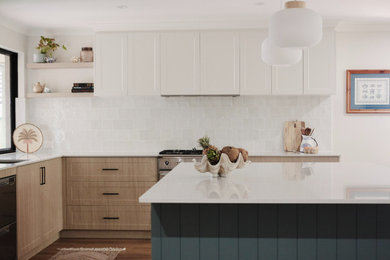 Inspiration for a beach style kitchen in Perth.