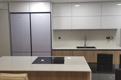 Proyecto de Cocina Moderna con Isla