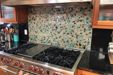 Kitchen - kitchen idea in Other