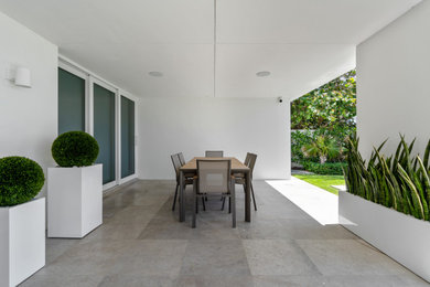 Inspiration for a modern patio remodel in Miami