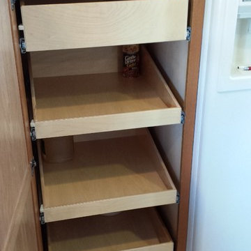 Cabinet Pantry