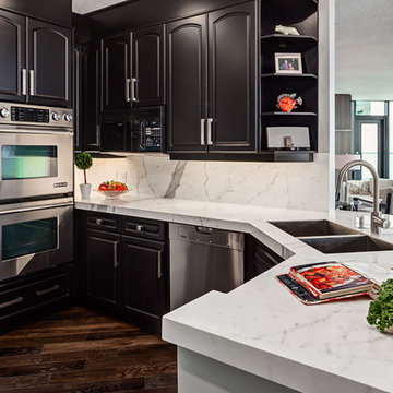 The generous kitchen counter