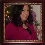 Eleanor Arana's photo