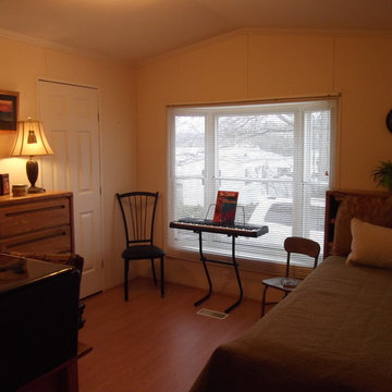 2 Bedroom Mobile Home
