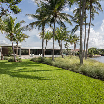 Riverhouse Residence