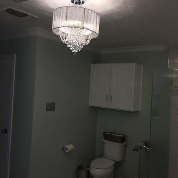 Unique tub/shower combo