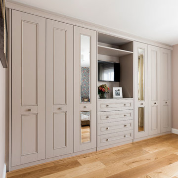 Shaker style fitted bedroom