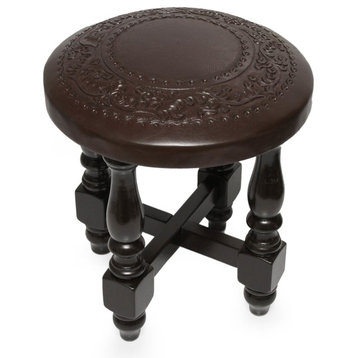 Handmade Colonial Guard Cedar and leather accent stool - Peru