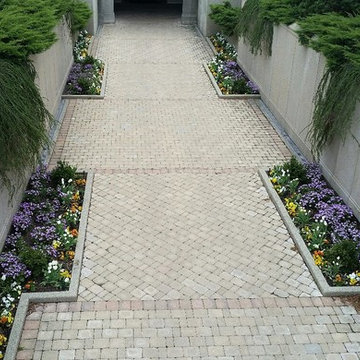 Unique Gardens