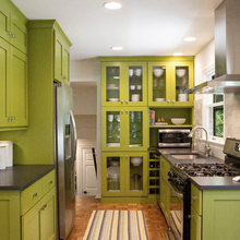 Lake Kitchen