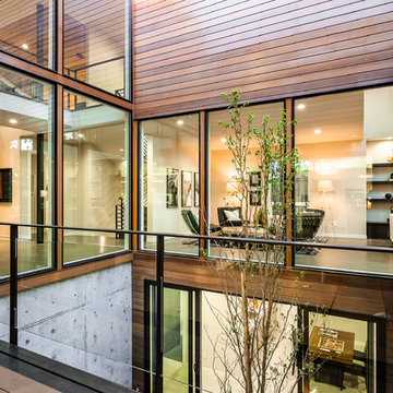 DK Design & Build LLC / Atrium Home