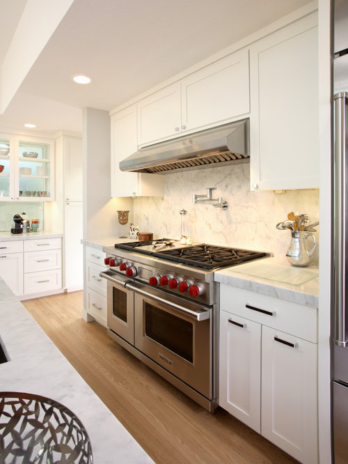 Best Low Profile Range Hood Design Ideas & Remodel Pictures | Houzz - SaveEmail