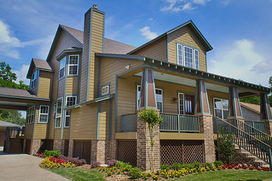 Arts and crafts exterior home photo in Houston