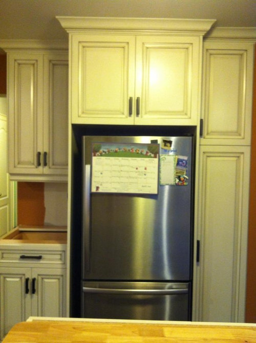 HELP! Before its too late! Position of pantry handle