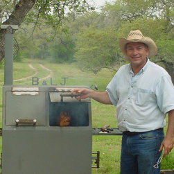 Goliad Weekend House - Outdoor Grills