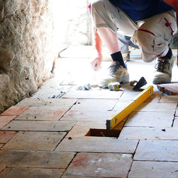 Antique Limestone Flooring - Wall And Floor Tile
