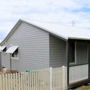 Catherine Hill Bay Residence