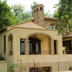 Tuscan Under the Sun - Windows