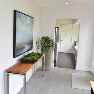 Light & Airy Home for 3