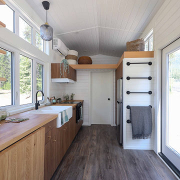Kootenay Tiny Home - by Canadian Tiny Homes