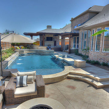 O'Niel - Grecian Style Pool & Spa w/ Outdoor Living