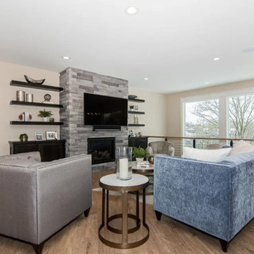 New living Space & Kitchen