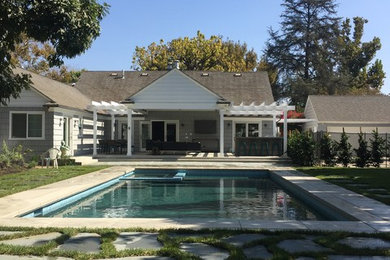 Photo of a large classic home in Los Angeles.