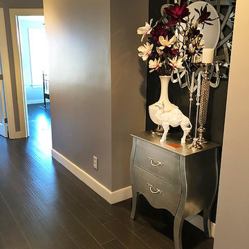 Huntington Foyer, Bedroom, Hallway