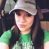 Larissa Faulkner's photo