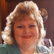 Lucinda Pick's photo