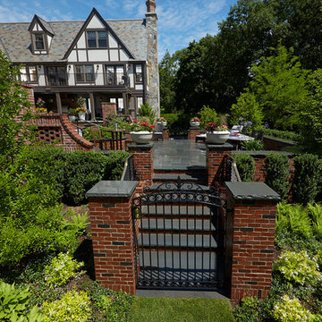 Jacobean Tudor