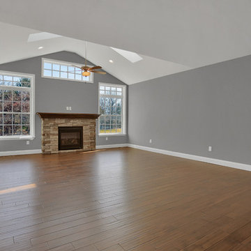 14 Foxgrove Dr