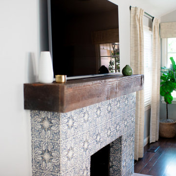 Alberta Ave: Living Room