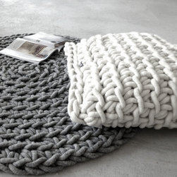 Handgeh&auml;keltes Kissen und Teppich - Seat Cushions